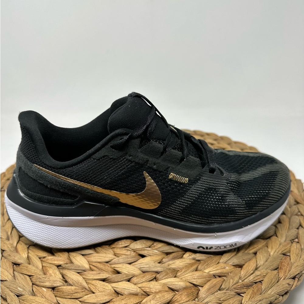 NIKE Air Zoom Structure 25 Road Running Shoe Black Gold White Grey Size 6.5